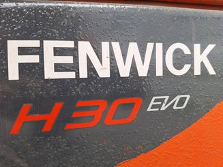 Carretilla contrapesada de 4 ruedas Fenwick H30 T - 02