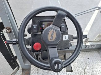 Tractor agricola Tecna VTA10