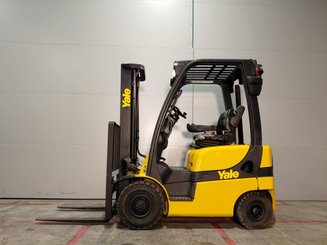 Carretilla contrapesada de 4 ruedas Yale gdp16vx