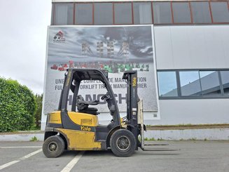 Carretilla contrapesada de 4 ruedas Yale GDP20VX - 2