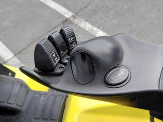 Carretilla contrapesada de 4 ruedas Yale GDP20VX