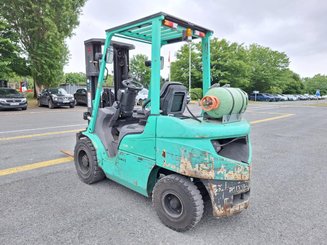 Carretilla contrapesada de 4 ruedas Mitsubishi FG30N - 14