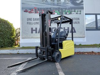 Carretilla contrapesada de 3 ruedas Hyster  J16XNTLWB