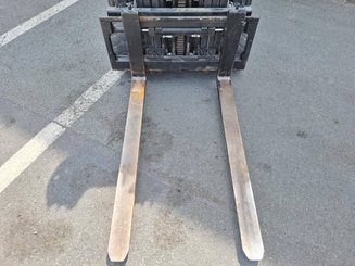 Carretilla contrapesada de 3 ruedas Hyster  J16XNTLWB - 6