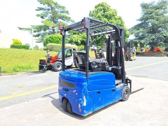 Carretilla contrapesada de 3 ruedas Hyster  J16XNTLWB - 12