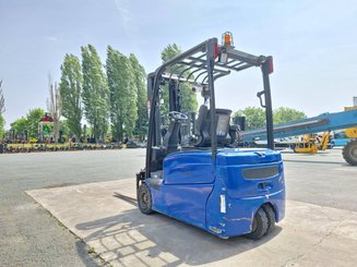Carretilla contrapesada de 3 ruedas Hyster  J16XNTLWB - 13