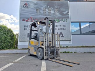 Carretilla contrapesada de 4 ruedas Yale GDP18VX - 1
