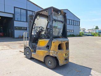 Carretilla contrapesada de 4 ruedas Yale GDP18VX