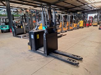 Preparadoras de pedidos Mitsubishi OPB20N2
