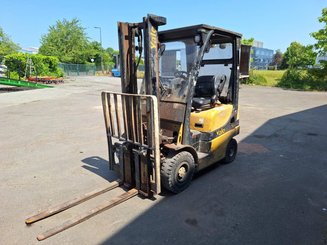 Carretilla contrapesada de 4 ruedas Yale gdp16vx