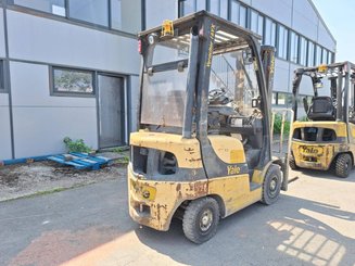 Carretilla contrapesada de 4 ruedas Yale gdp16vx