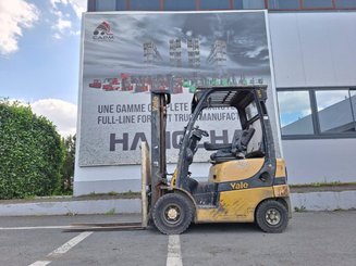 Carretilla contrapesada de 4 ruedas Yale gdp16vx