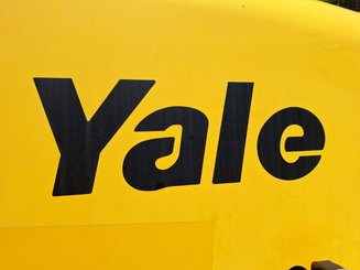 Carretilla contrapesada de 4 ruedas Yale GDP80VX