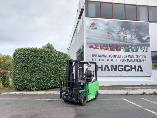 Carretilla contrapesada de 4 ruedas Hangcha AE15i (CPD15-AEY2-I) - 1