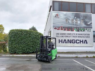 Carretilla contrapesada de 4 ruedas Hangcha AE15i (CPD15-AEY2-I)