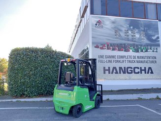 Carretilla contrapesada de 4 ruedas Hangcha AE15i (CPD15-AEY2-I)