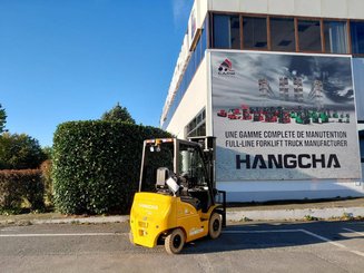 Carretilla contrapesada de 4 ruedas Hangcha XE18i (CPD18-XEY2HA-SI) 