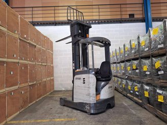Carretilla retráctil Crown ESR 5260-14 OPT 2