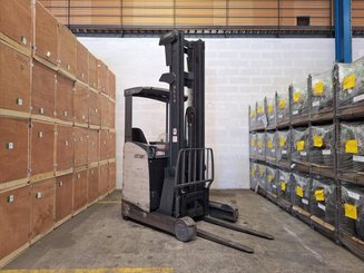 Carretilla retráctil Crown ESR 5260-14 OPT 2