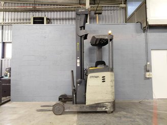 Carretilla retráctil Crown ESR 5260