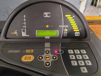 Carretilla retráctil Crown ESR 5260