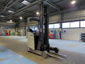 Carretilla retráctil Crown ESR 5260