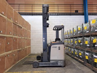 Carretilla retráctil Crown ESR 5260