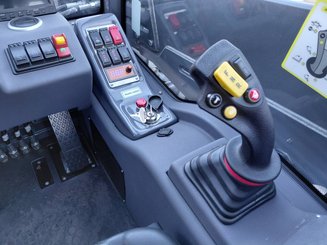 Cargador telescopico Manitech T150H