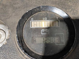 Apilador con conductor acompañante STILL EGV14