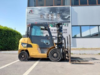 Carretilla contrapesada de 4 ruedas Caterpillar DP40N - 5
