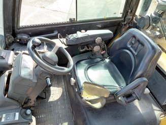 Carretilla contrapesada de 4 ruedas Caterpillar DP40N - 14