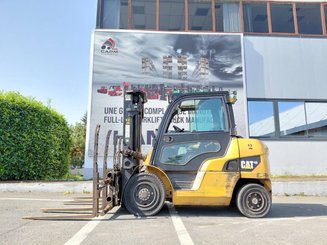 Carretilla contrapesada de 4 ruedas Caterpillar DP40N - 2