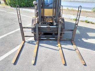 Carretilla contrapesada de 4 ruedas Caterpillar DP40N - 12