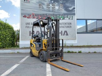 Carretilla contrapesada de 4 ruedas Caterpillar GP18N