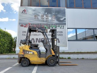Carretilla contrapesada de 4 ruedas Caterpillar GP18N