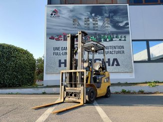 Carretilla contrapesada de 4 ruedas Caterpillar GP18NTD - 1