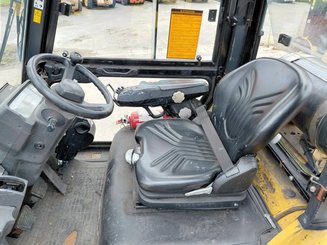 Carretilla contrapesada de 4 ruedas Caterpillar GP18NTD