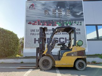 Carretilla contrapesada de 4 ruedas Caterpillar GP25N