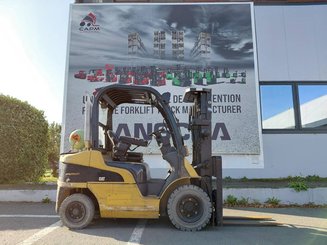Carretilla contrapesada de 4 ruedas Caterpillar GP25N