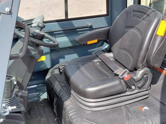Carretilla contrapesada de 4 ruedas Heli CPYD25