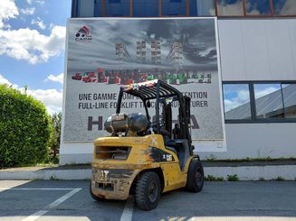 Carretilla contrapesada de 4 ruedas Caterpillar GP30N