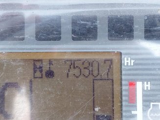 Carretilla contrapesada de 4 ruedas Caterpillar GP30NTD - 10