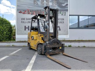Carretilla contrapesada de 4 ruedas Caterpillar GC40K