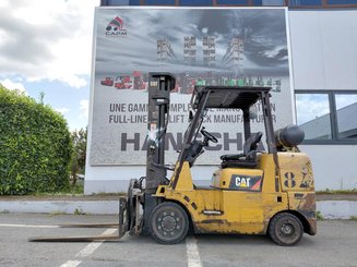 Carretilla contrapesada de 4 ruedas Caterpillar GC40K