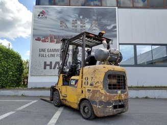 Carretilla contrapesada de 4 ruedas Caterpillar GC40K