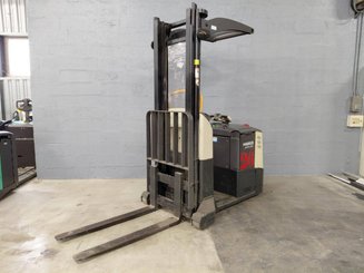 Preparadoras de pedidos Crown MPC3040-12