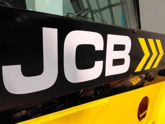 Manipulador telescópico JCB TLT30G-TCR