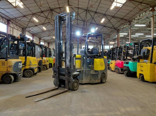 Carretilla articulada Aisle Master 20SE - 1
