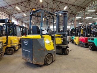 Carretilla articulada Aisle Master 20SE