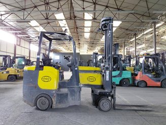 Carretilla articulada Aisle Master 20SE